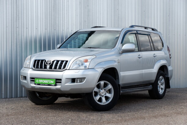 Toyota Land Cruiser Prado J120, 7 мест, 2002 г.