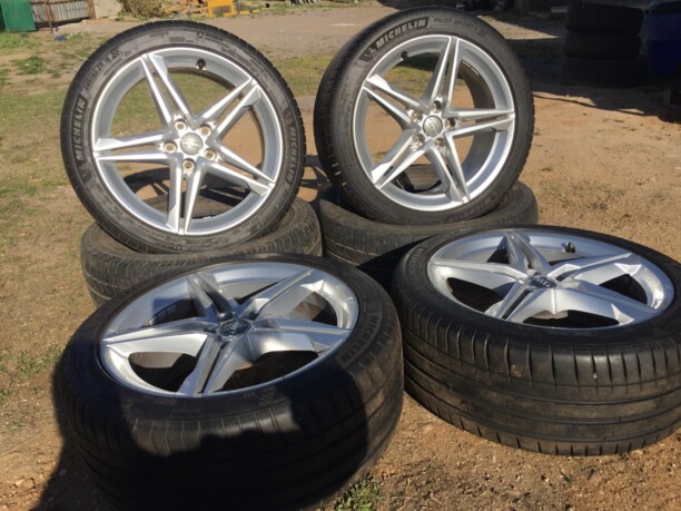 AUDI 8x18 5x112 4 шт.