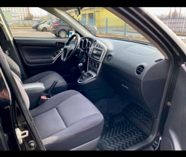 Pontiac Vibe I · Рестайлинг, 2004 г.