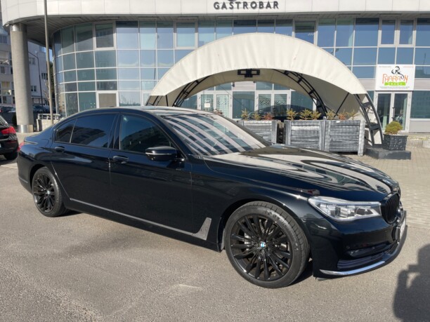 BMW 7 серия G12 (Long), 2015 г.