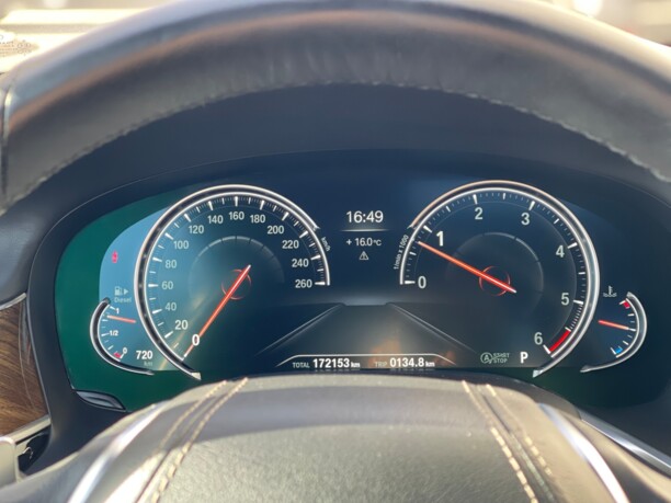 BMW 7 серия G12 (Long), 2015 г.