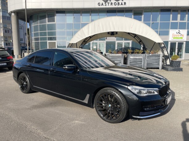 BMW 7 серия G12 (Long), 2015 г.