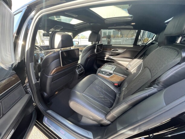 BMW 7 серия G12 (Long), 2015 г.