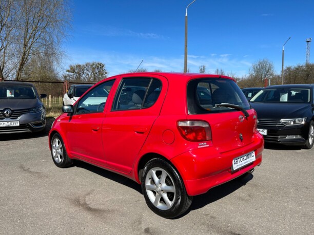 Toyota Yaris I (P1), 2001 г.