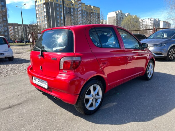 Toyota Yaris I (P1), 2001 г.