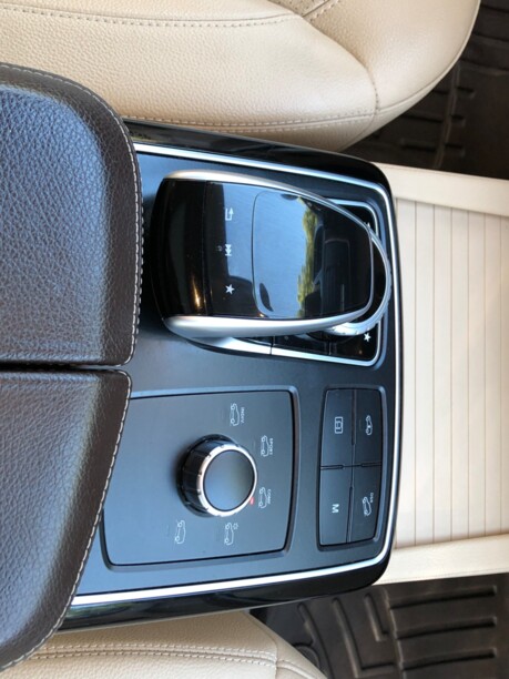 Mercedes-Benz GLS X166, 7 мест, 2016 г.