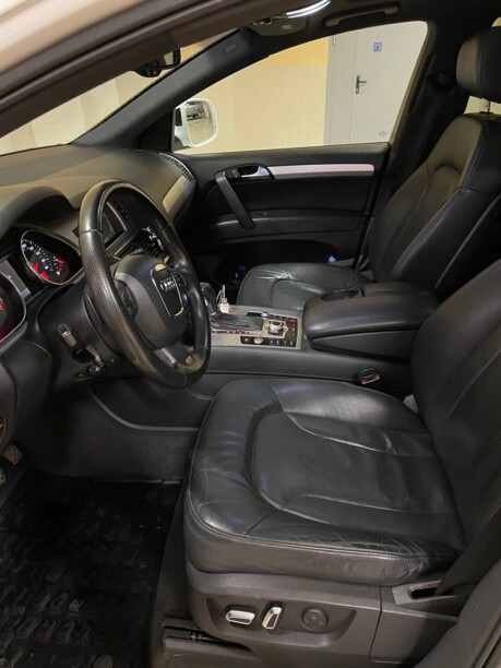 Audi Q7 4L · Рестайлинг, 7 мест, 2011 г.