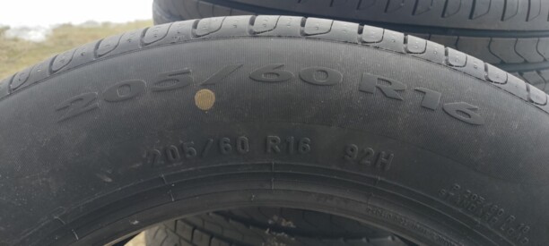 Легковые шины Pirelli Cinturato P7 205/60 R16 4 шт.