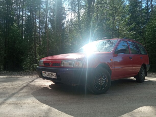 Nissan Sunny Y10, 1992 г.