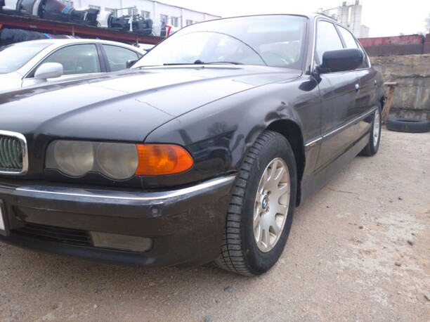BMW 7 серия E38, 1999 г.