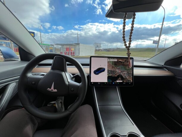 Tesla Model 3, 2020 г.