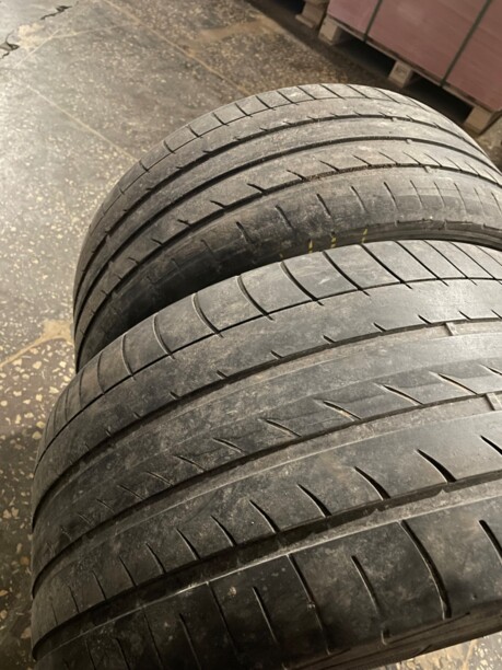 Легковые шины Dunlop Sport Maxx GT 315/35 R20 4 шт.