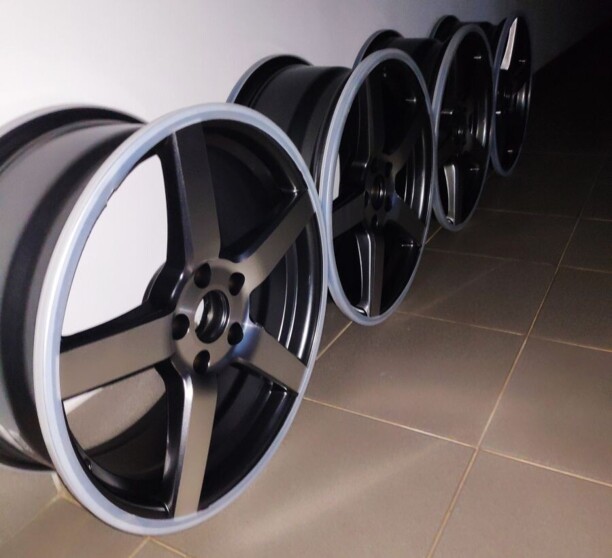 VOSSEN CV3 7.5x17 5x108 4 шт.