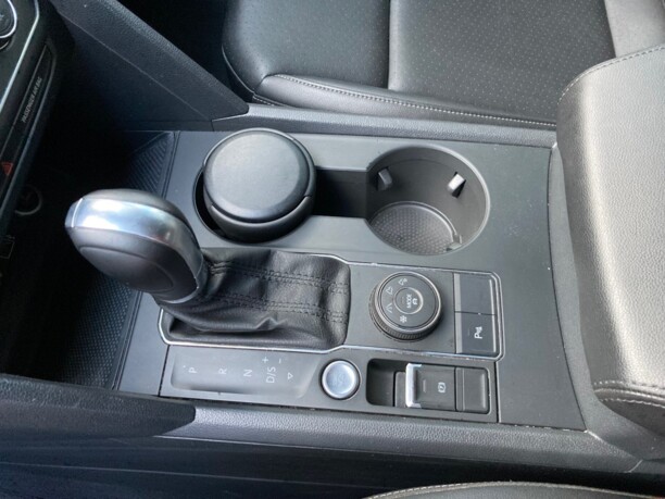 Volkswagen Teramont, 7 мест, 2018 г.