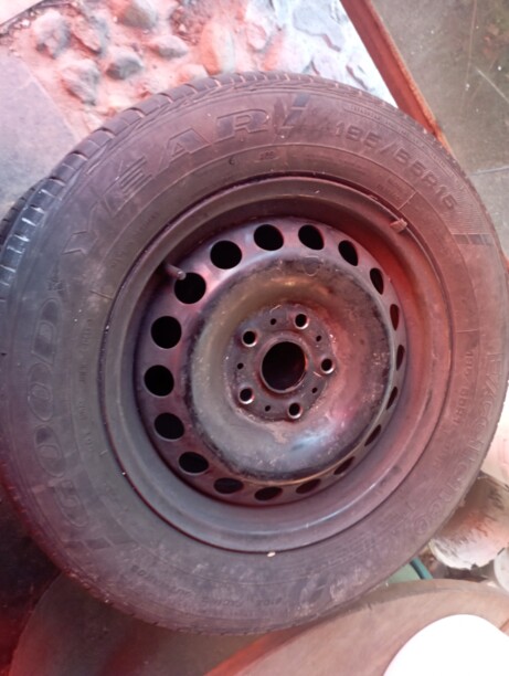 Легковые шины Excelon 195/65 R15 4 шт.