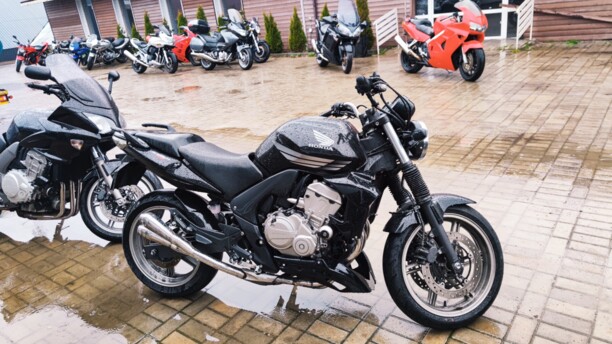 Honda CB, 2011 г.