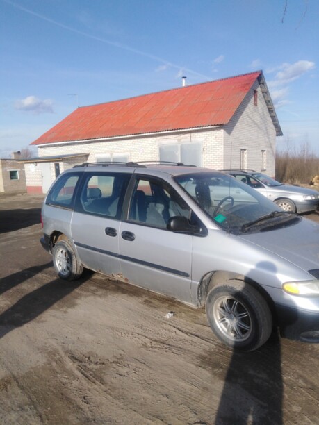 Dodge Caravan III, 7 мест, 2000 г.
