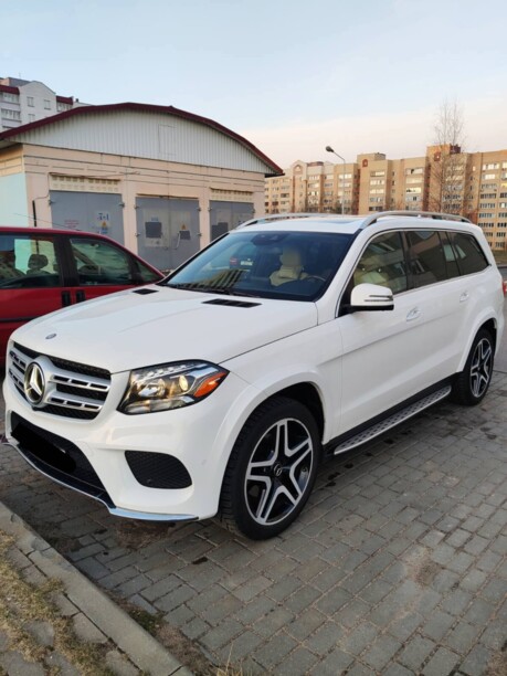 Mercedes-Benz GLS X166, 7 мест, 2016 г.
