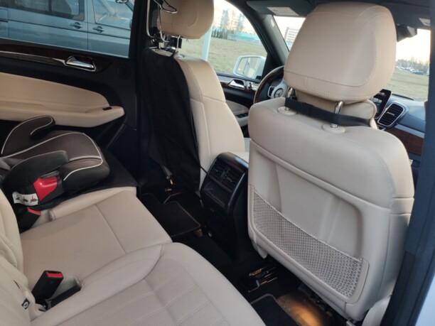 Mercedes-Benz GLS X166, 7 мест, 2016 г.