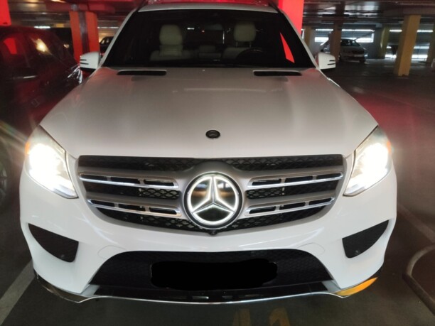 Mercedes-Benz GLS X166, 7 мест, 2016 г.