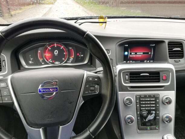Volvo V60 I · Рестайлинг, 2016 г.
