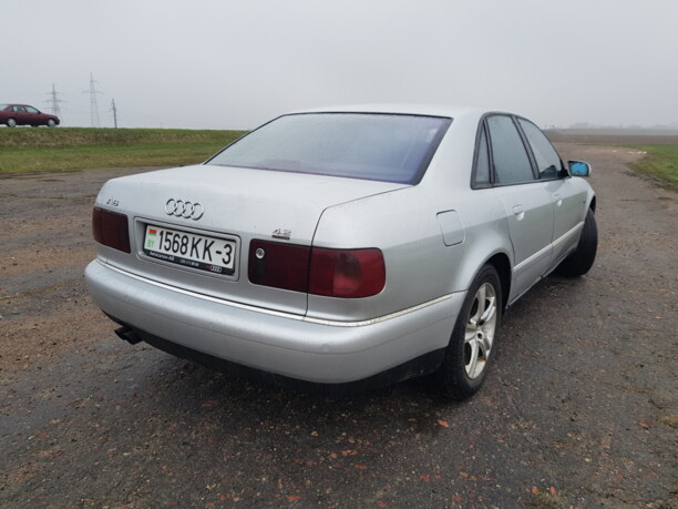 Audi A8 D2, 2000 г.