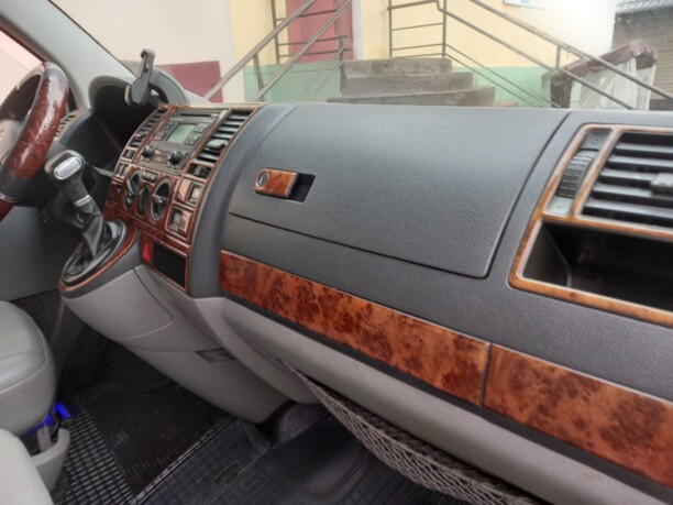 Volkswagen Caravelle T5, 2008 г.