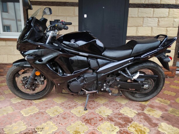 Suzuki GSX 1250FA, 2011 г.