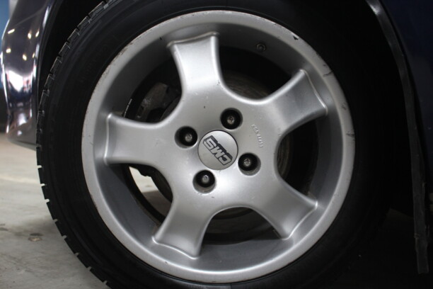 Mazda 323 BJ, 2000 г.