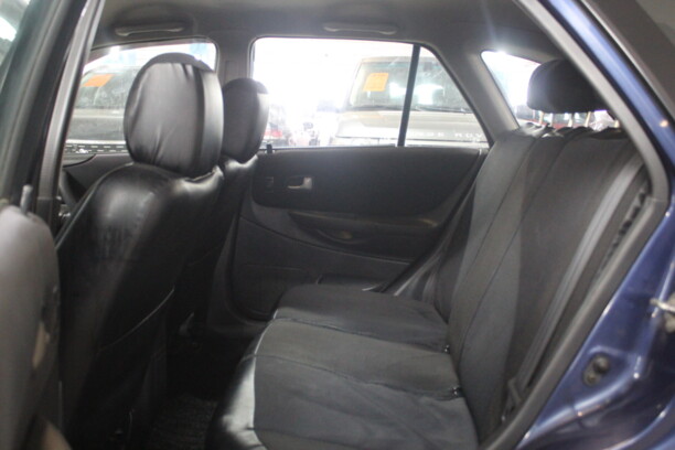 Mazda 323 BJ, 2000 г.