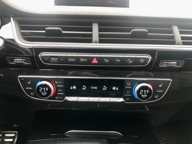 Audi Q7 4M, 7 мест, 2018 г.