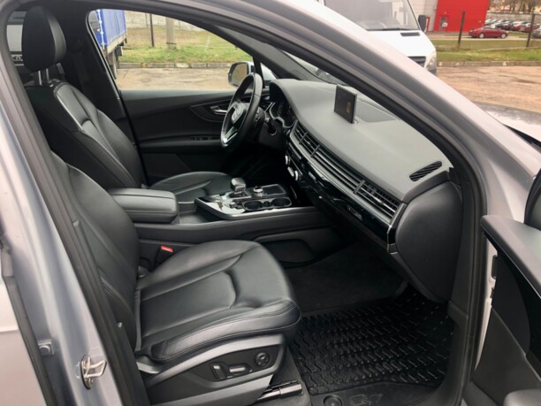Audi Q7 4M, 7 мест, 2018 г.