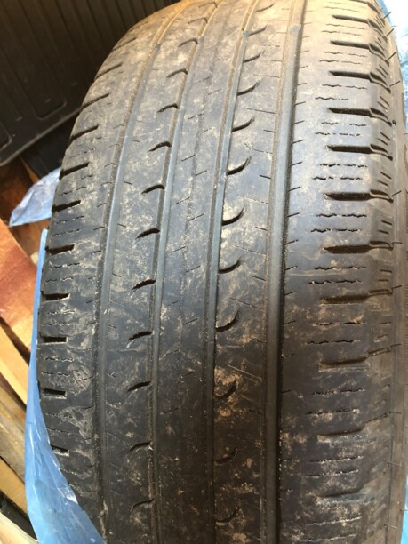 Легковые шины GoodYear Efficientgrip 235/55 R19 3 шт.