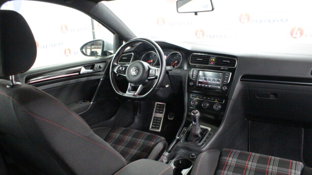 Volkswagen Golf GTI VII, 2017 г.