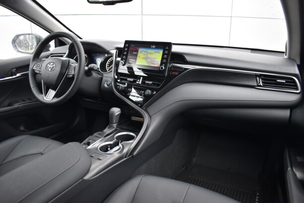 Toyota Camry XV70, 2021 г.