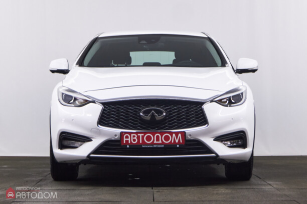 Infiniti Q30, 2016 г.