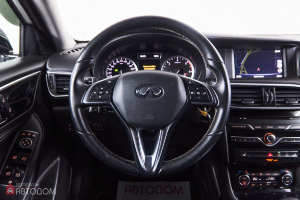 Infiniti Q30, 2016 г.