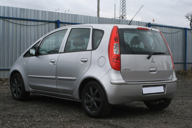 Mitsubishi Colt VI, 2005 г.