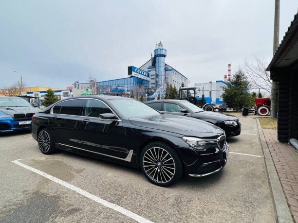 BMW 7 серия G12 (Long), 2017 г.