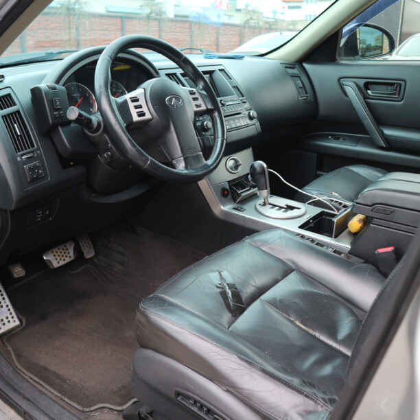 Infiniti FX I, 2005 г.