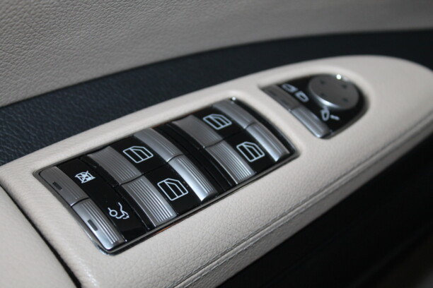 Mercedes-Benz S-Класс W221, 2006 г.