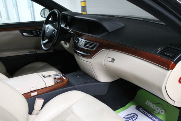 Mercedes-Benz S-Класс W221, 2006 г.