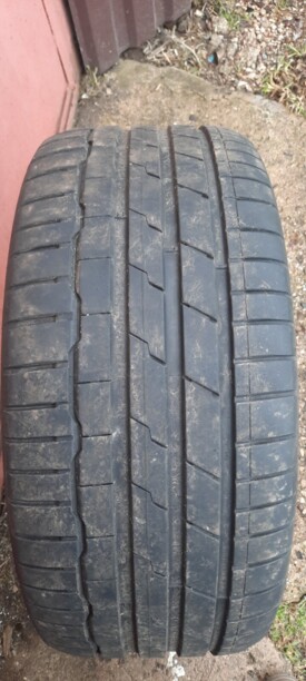 Легковые шины Hankook 255/40 R19 2 шт.