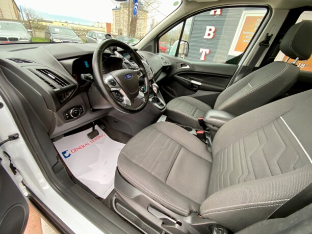 Ford Tourneo Connect II, 7 мест, 2018 г.