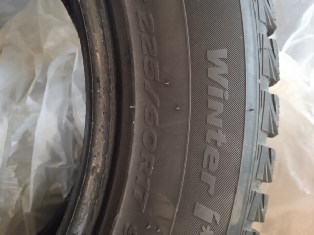 Легковые шины Hankook 225/60 R17 4 шт.