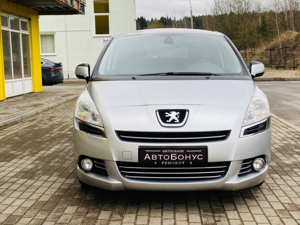 Peugeot 5008 I, 7 мест, 2010 г.