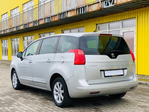 Peugeot 5008 I, 7 мест, 2010 г.