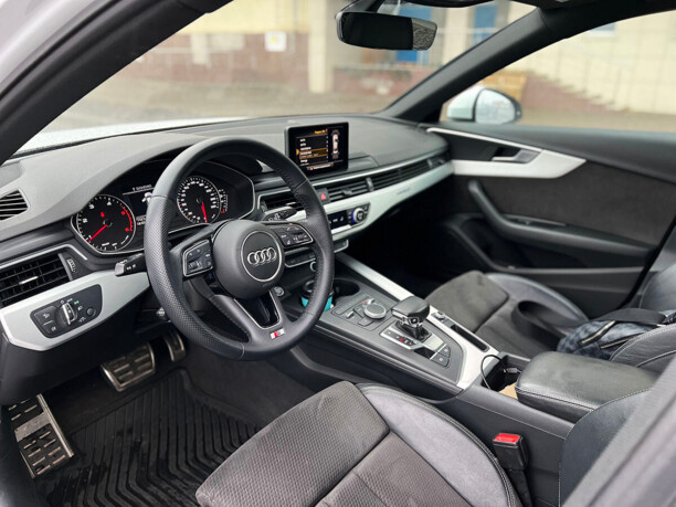 Audi A4 B9, 2018 г.