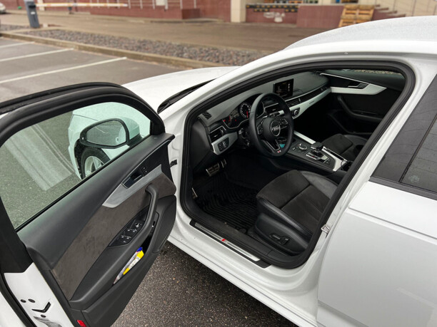 Audi A4 B9, 2018 г.