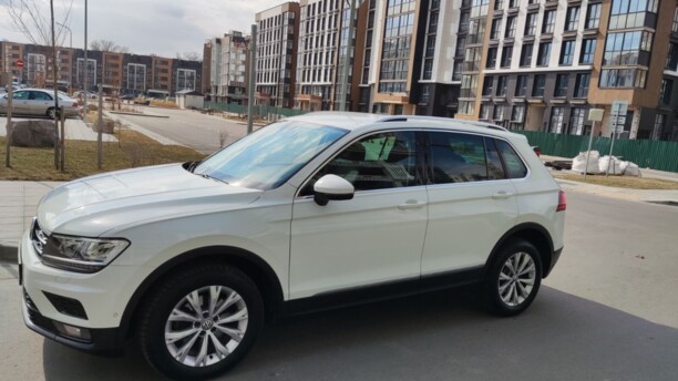 Volkswagen Tiguan II, 2017 г.